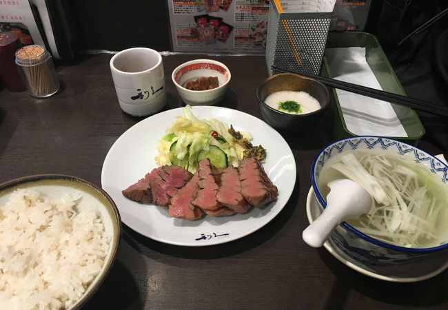 牛たん炭焼き 利久 仙台駅店