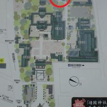 神池庭園は、靖国神社の奥の方にある伝統的な日本庭園です。