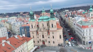 高級ブランド店が立ち並ぶエリア