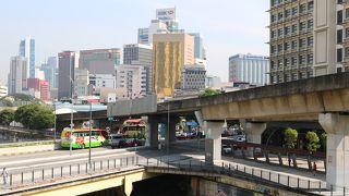 クアラルンプール駅と直結