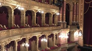 当日申込の日本語ガイドツアーに参加し内部見学