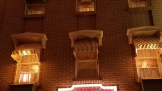 ワールドバザール入口近くのお菓子ショップ