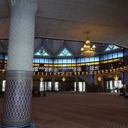 綺麗な国立モスク