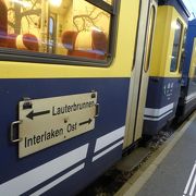 インターラーケンオストとラウターブルネン駅を結ぶベルナーオーバーランド鉄道