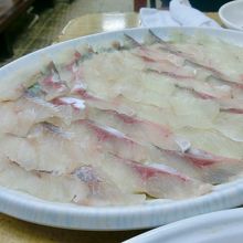 刺し身盛り合わせ(小)  40000w