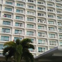 ビーチ側から見るとこんな感じ。