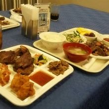 バイキングでたくさん食べました。