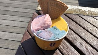 レモンをかけると色が変わる？