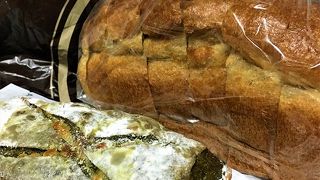 お土産のパンは駅で　ブルディガラエクスプレススバコ