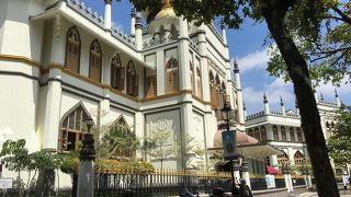 きれいなモスクです