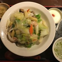 海鮮五目焼きそば