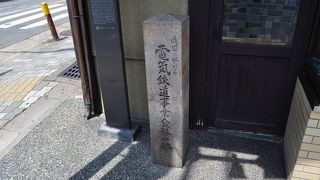 日本で初めての電車