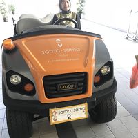 空港からホテルまでの送迎電気自動車