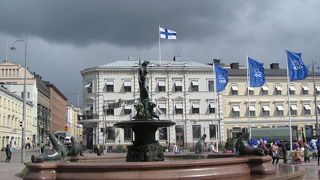 マーケット広場にあります