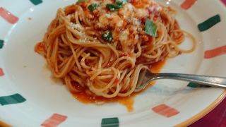 急いでランチするにはいい　コストパフォーマンスあまり良くないかも