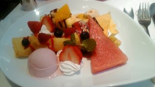 パフェの種類沢山ありまよ。