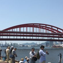 三ノ宮とポートアイランドを繋ぐ神戸大橋