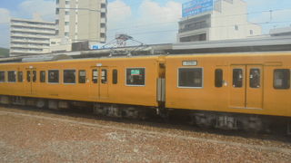 可部線　山陽本線　ホーム分かれています