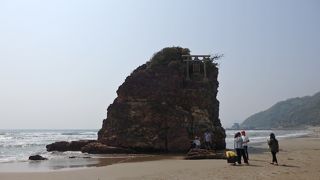 出雲大社から歩いて行くことのできる海岸