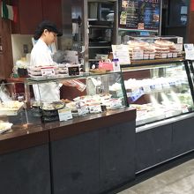 アントニオズデリ