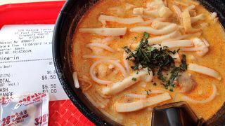 ラクサといえばカトン地区らしい