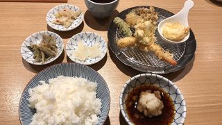 オーダーして出される時間は一階の方が早いです