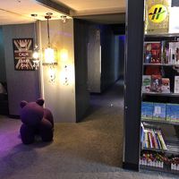 ちょっと狭いけどロビー。台北ガイド関係充実してます。