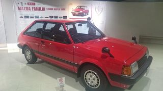 懐かしいマツダ車に会えます