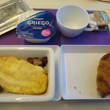 EUROMED1091便の朝食