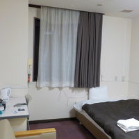 枕元に電源あります