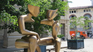 小さな美しい広場