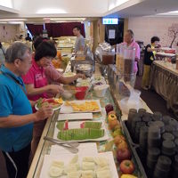 朝食バイキングは豪華