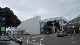 食物の持込に注意