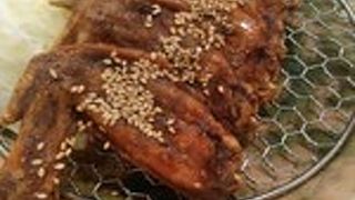 名物の手羽先で一杯