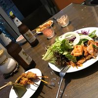 ラウンジのカクテルタイム。