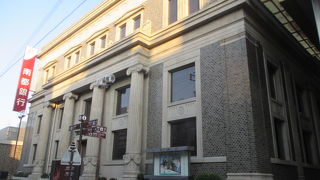 立派な建物です