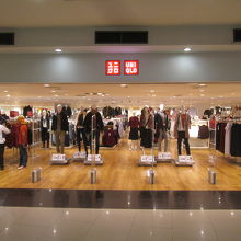 ロビンソン プレイス マニラ