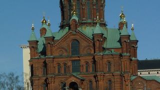 赤レンガが美しいロシア正教の教会
