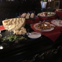 ハッピーアワーの料理