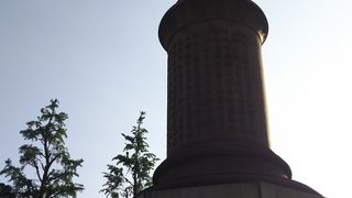 日本で最初の西洋式の銅像です。