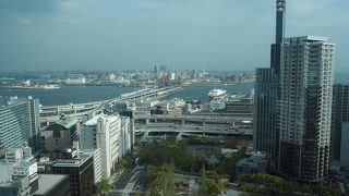 無料の展望台があります