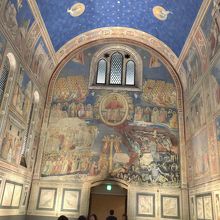 目玉①　システィーナ礼拝堂