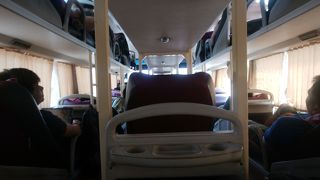 スリーピングバスだと思わなかったのでビックリ