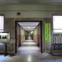 意匠に華やかさはありませんが、上品にまとめられています