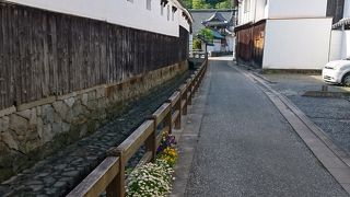 とりかごに似ているからついた名前