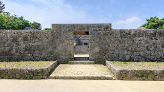 沖縄の古い歴史を感じれるスポット