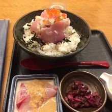 鰤のみそだれも美味しかった。