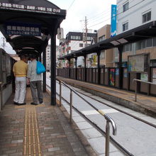 ホームの様子です。