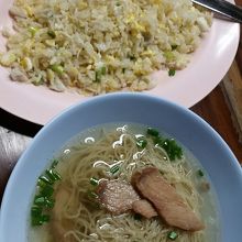 蟹チャーハンとバーミー