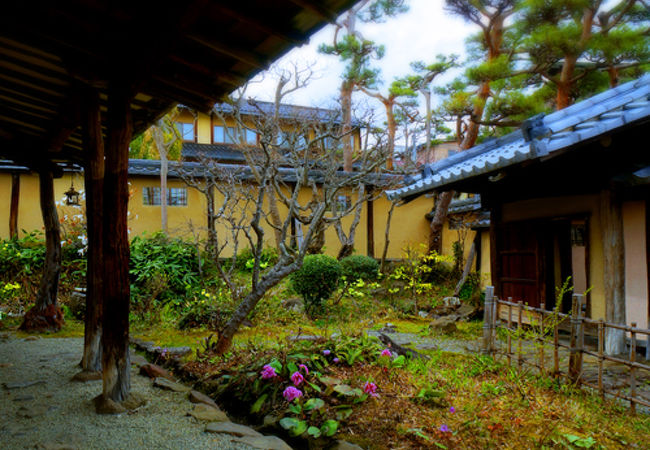 ぜひ立ち寄ってほしい、かみのやま温泉の裏スポット「春雨庵」